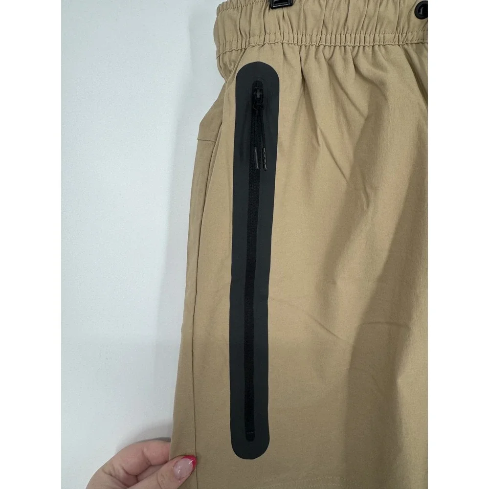 Nike Tech Woven Shorts Mens Medium Khaki Nylon Standard Fit Athletic HQ0470-297